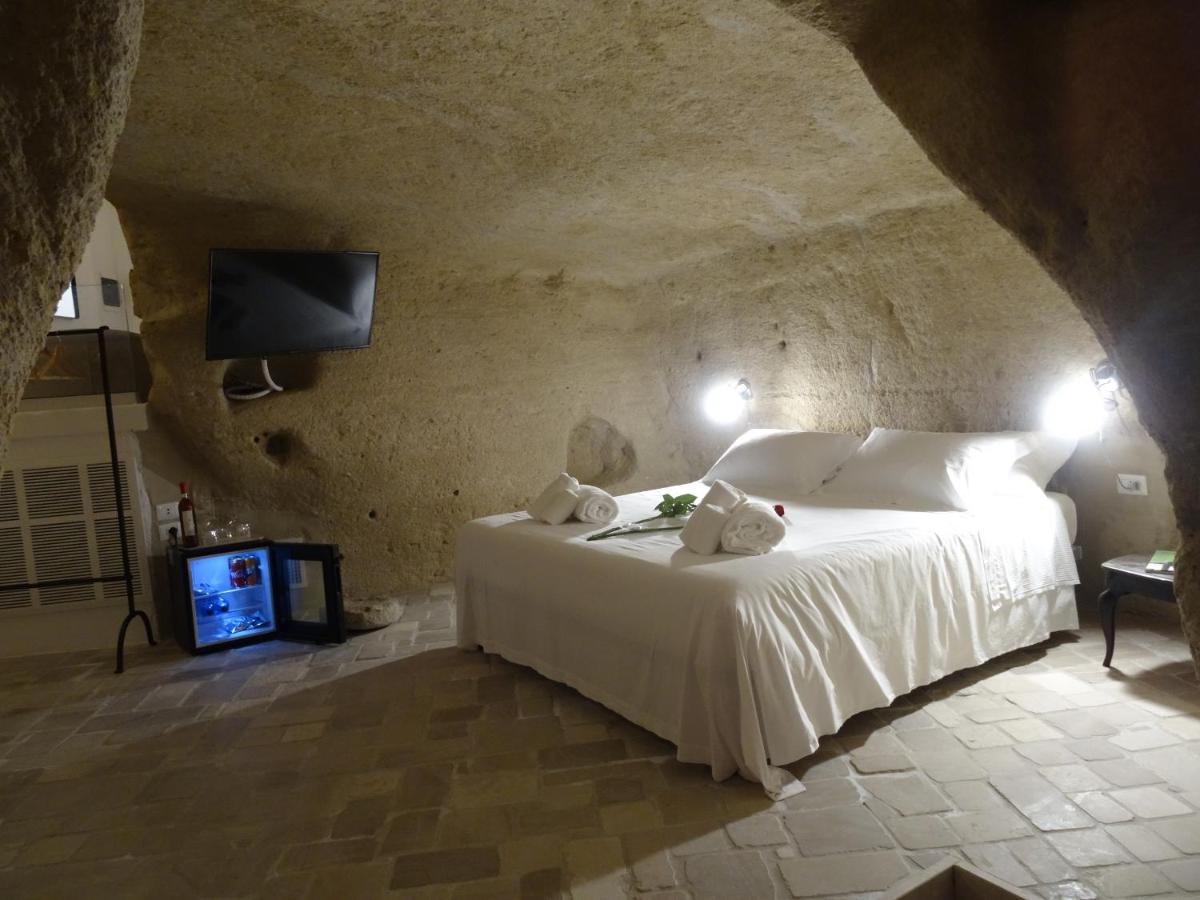 La Dimora Delle 3 Zie Hotell Matera Exteriör bild