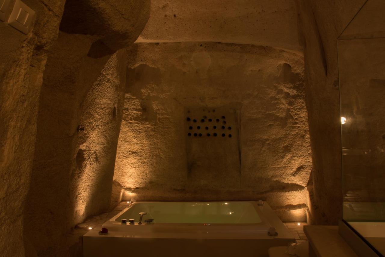 La Dimora Delle 3 Zie Hotell Matera Exteriör bild