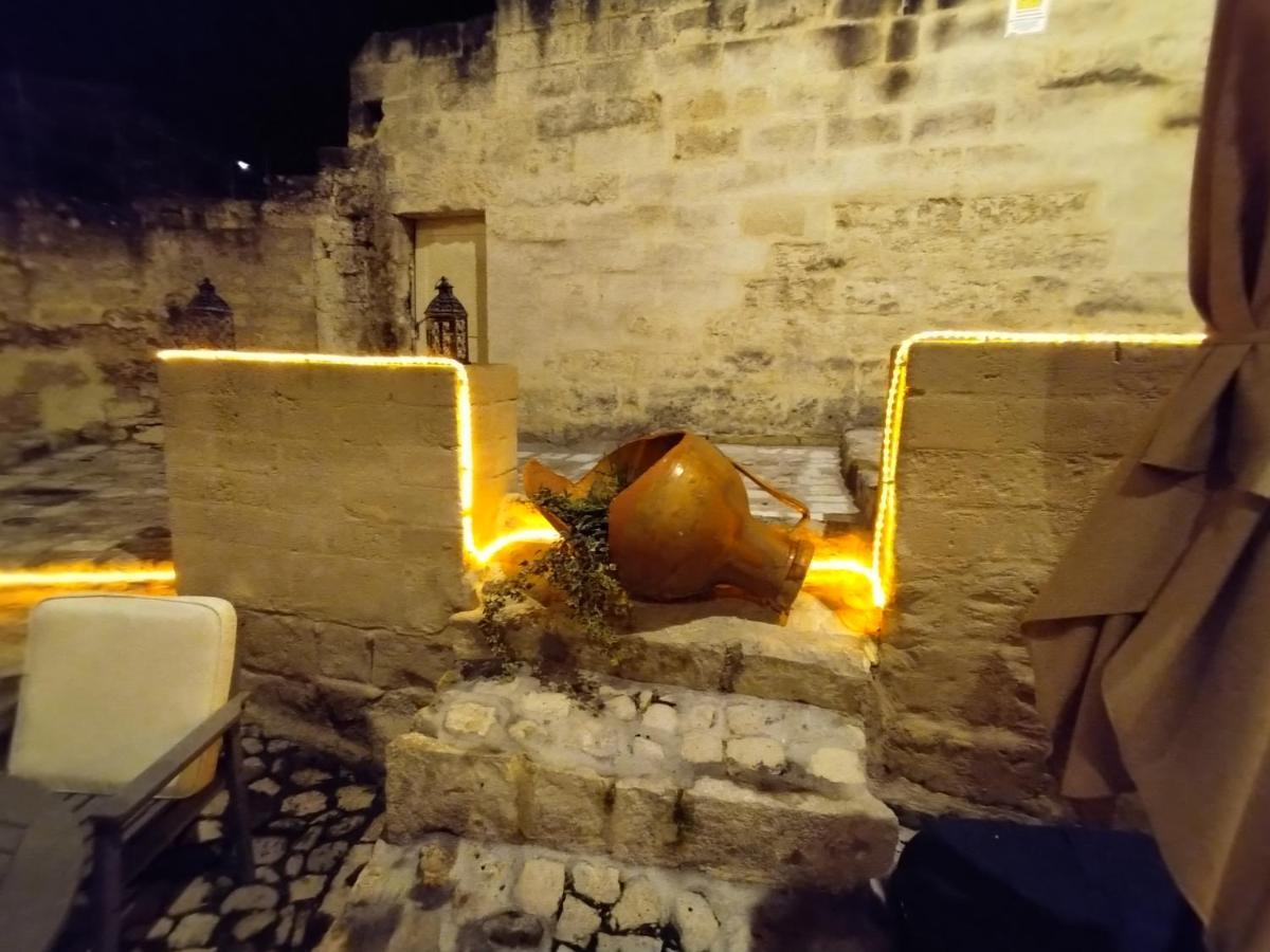La Dimora Delle 3 Zie Hotell Matera Exteriör bild